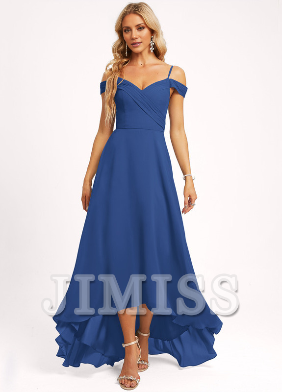 Abito da damigella d'onore in chiffon asimmetrico con spalle scoperte e linea ad A