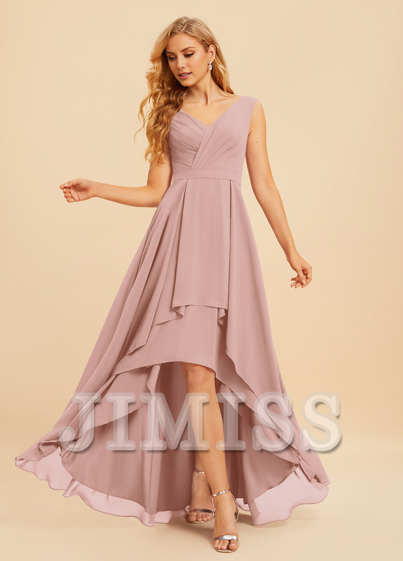 Vestido de dama de honor de gasa con volantes asimétricos y escote en V en forma de A