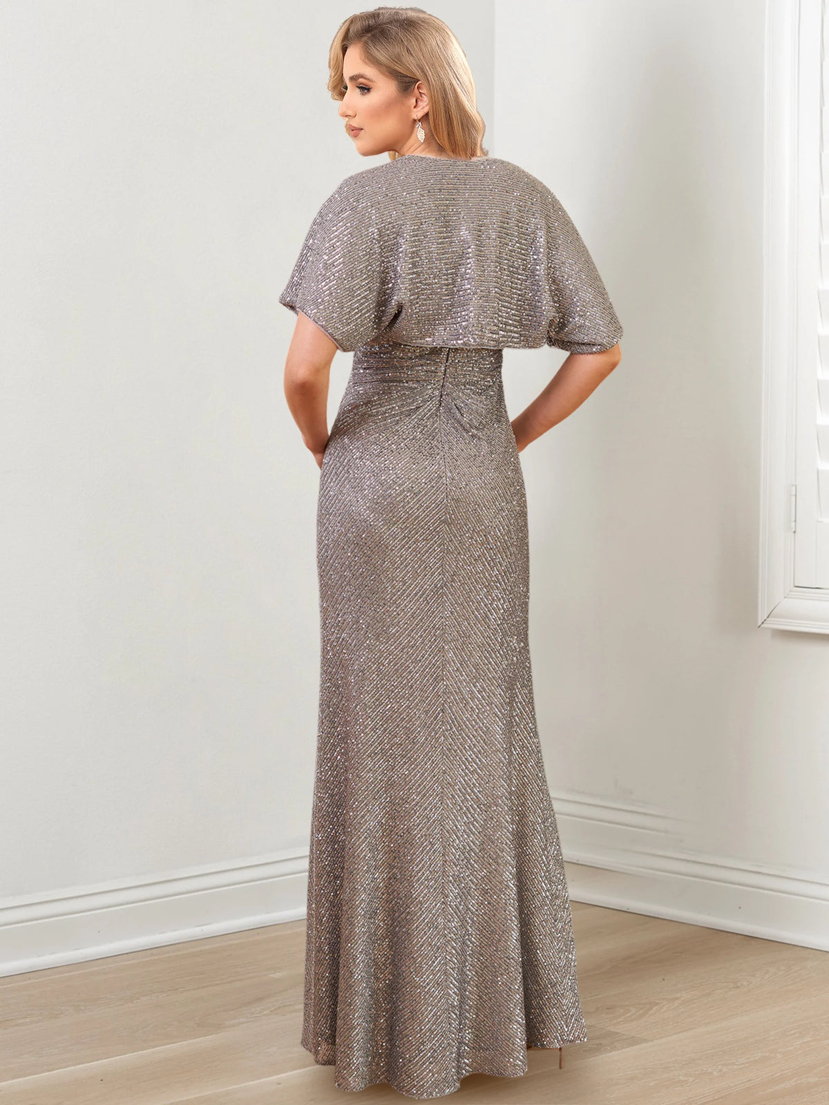 Vestidos para madre de la novia con corte ajustado/recto, de hombros al suelo