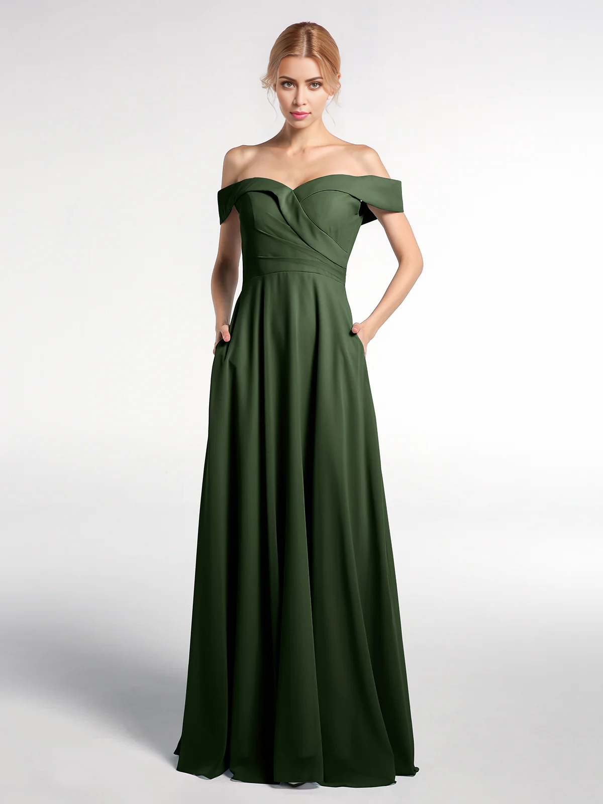 Abito con gonna rotonda e tasche sulle spalle