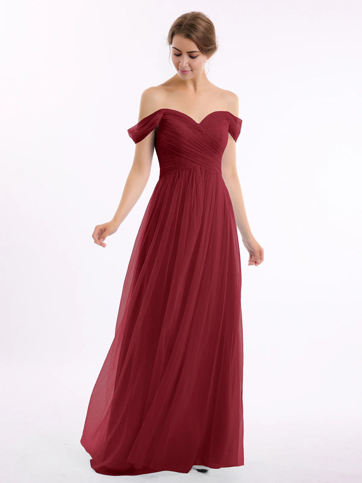 Abito in chiffon con scollo a cuore e spalle scoperte