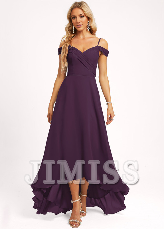 Abito da damigella d'onore in chiffon asimmetrico con spalle scoperte e linea ad A