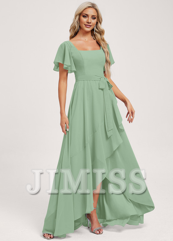 Vestido de dama de honor asimétrico de gasa con corte A y corte cuadrado