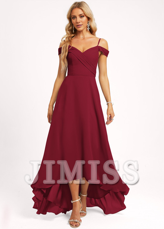 Abito da damigella d'onore in chiffon asimmetrico con spalle scoperte e linea ad A