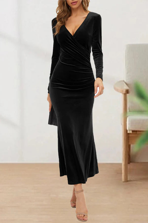 Sweet and elegant solid V-neck evening dress