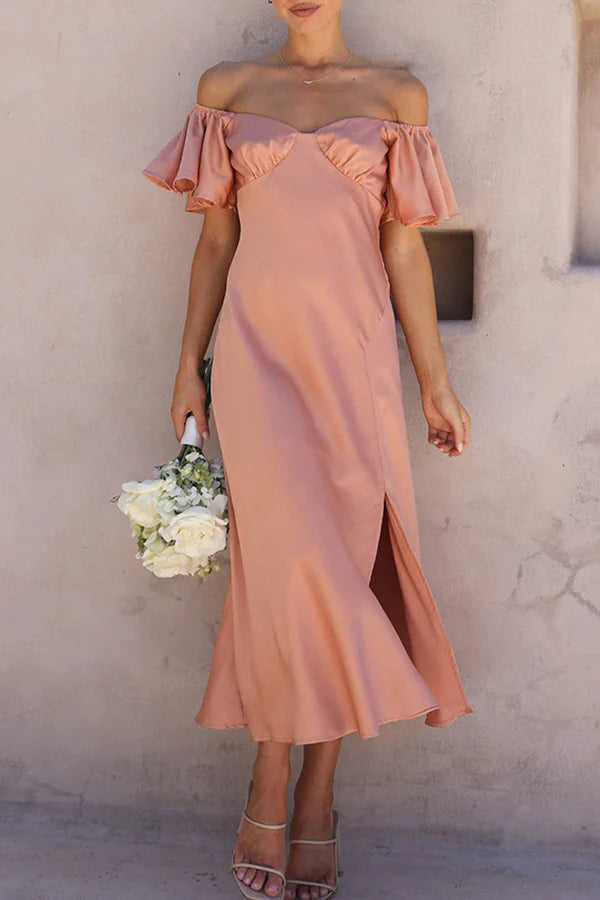 Vestido de noche sexy de color sólido con abertura y hombros descubiertos y plisado