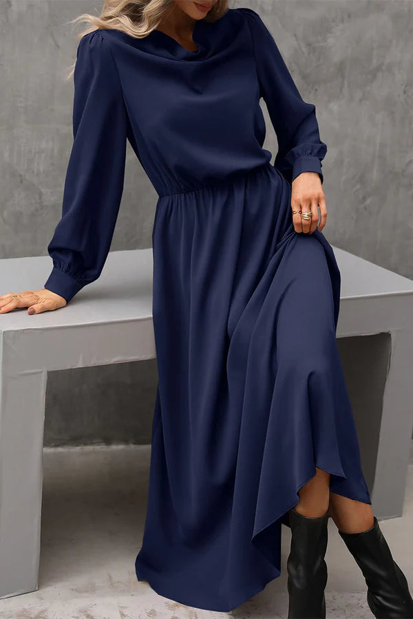 Elegante vestido de noche de corte A con cuello de bufanda asimétrico en color sólido