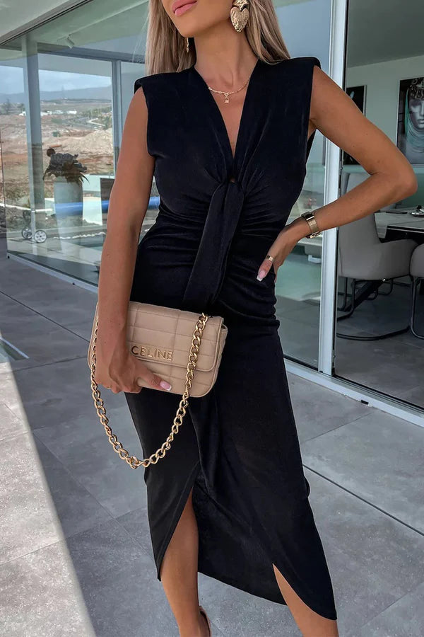 Vestido de noche irregular con escote en V plisado de color sólido sexy y minimalista