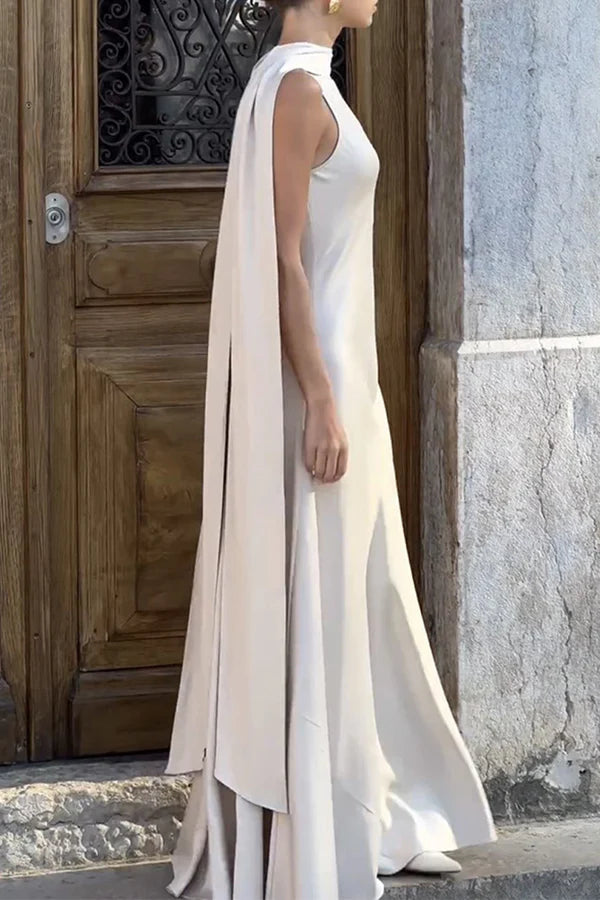 Elegante vestido de noche con cuello redondo y patchwork en color liso