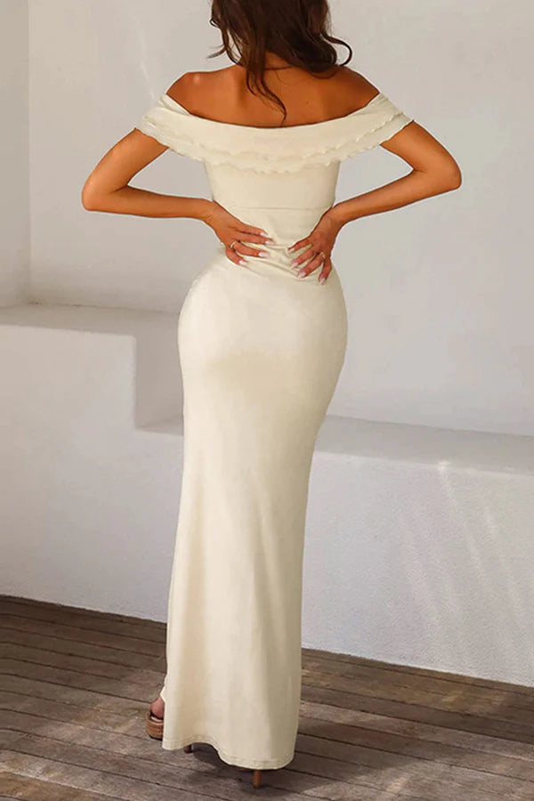 Vestido de noche sexy de un solo paso con hombros descubiertos y borde delgado plisado de color sólido