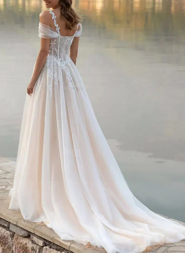 Abito da sposa a trapezio con scollo a V e pizzo trasparente