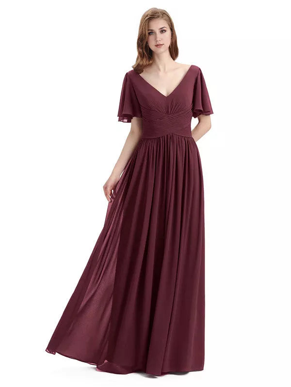 Vestidos de dama de honor elegantes de gasa con escote en V, mangas cortas y largo hasta el suelo