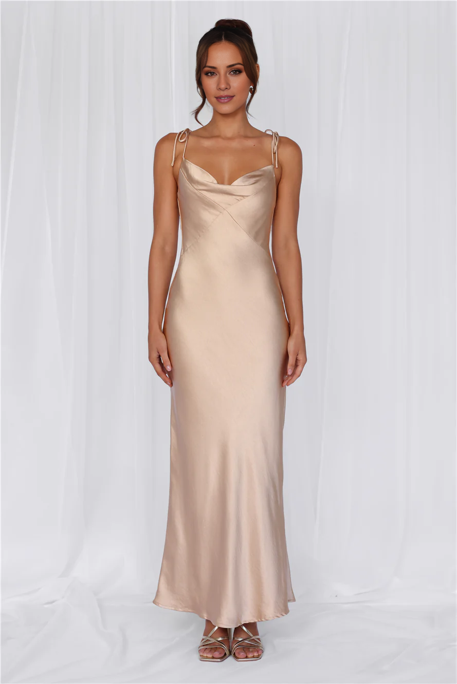 Vestido de fiesta Jimiss de satén con escote caído, sin espalda y largo hasta el suelo