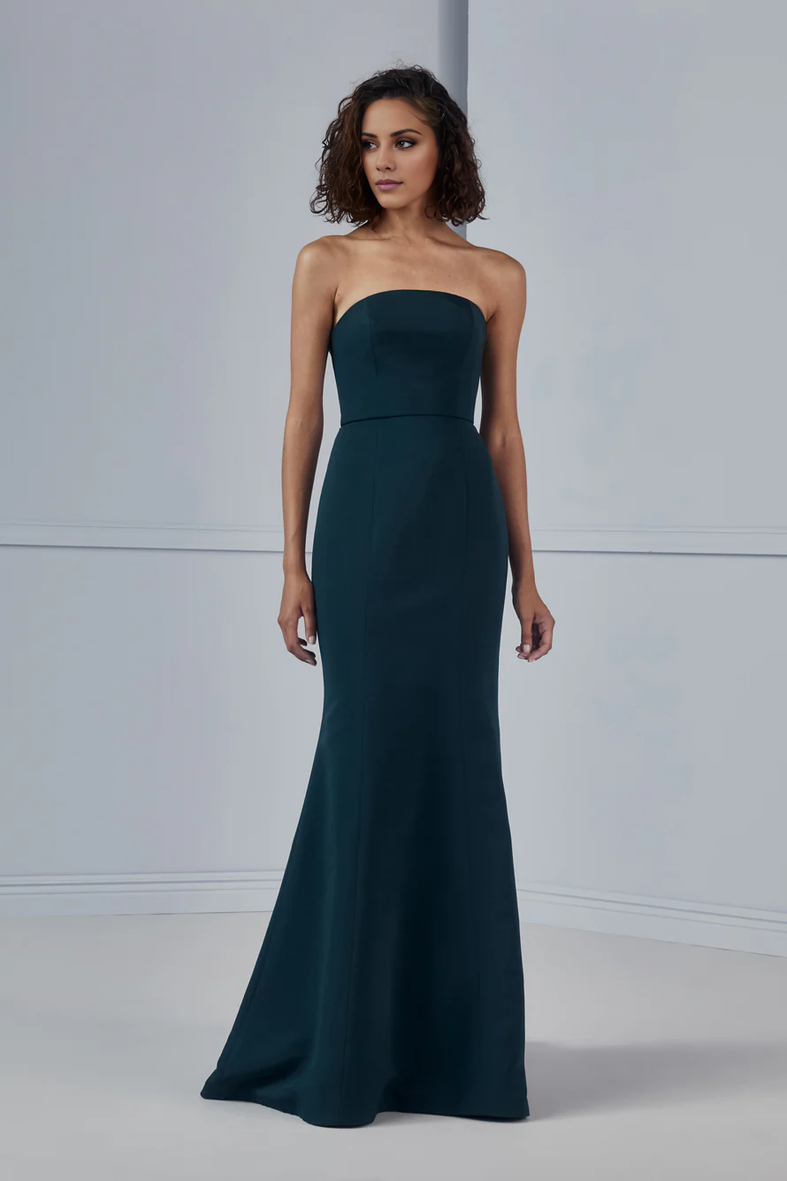 Vestido de fiesta Jimiss con hombros descubiertos, cuello, mangas, espalda descubierta y largo hasta el suelo
