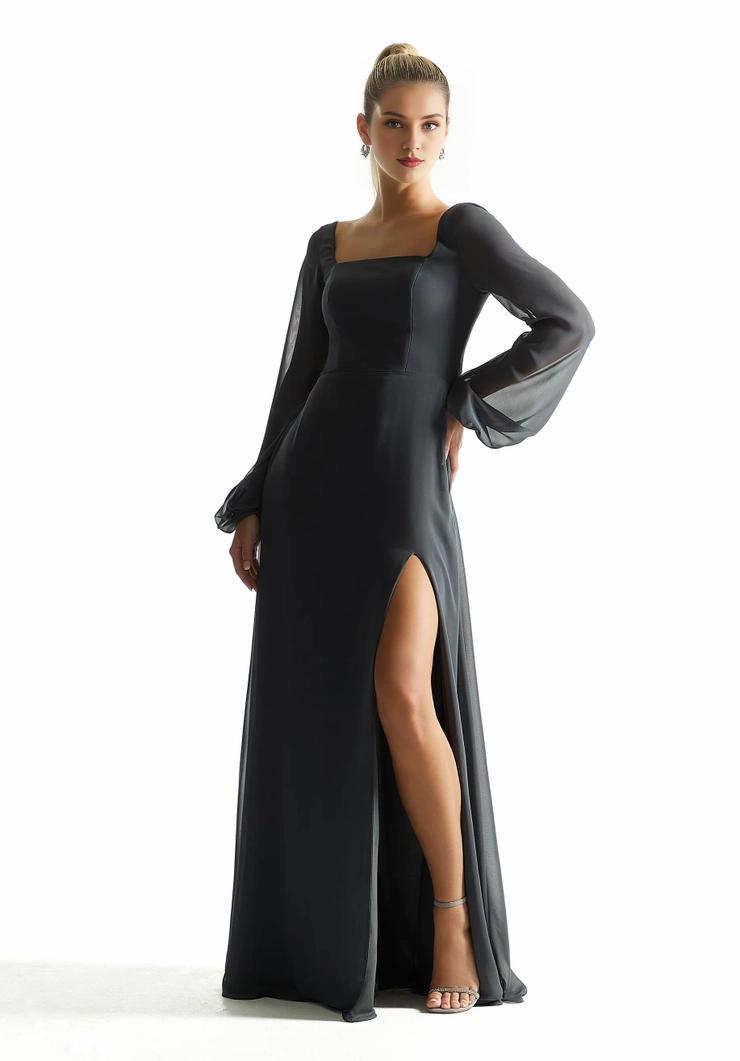 Abito da damigella d'onore in chiffon con scollo quadrato a trapezio e maniche lunghe, schiena quadrata