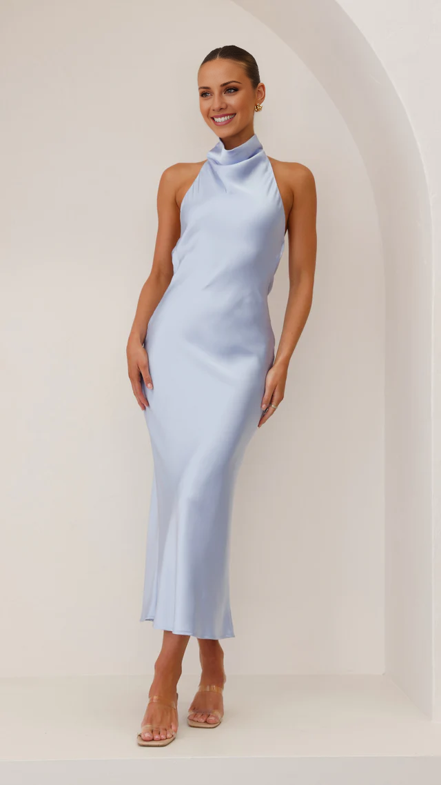 Vestido de fiesta Jimiss de cuello alto con tiras en la espalda expuestas y largo hasta el suelo