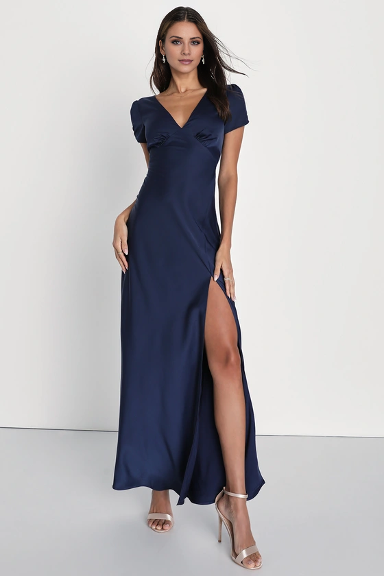 Vestido de noche Jimiss con escote en V, manga corta, espalda descubierta, abertura lateral y largo hasta el suelo