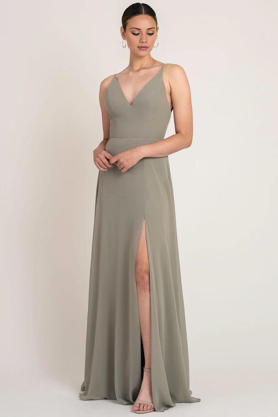 Vestido de fiesta Jimiss con escote en V profundo, hombros descubiertos, sin mangas, tirantes finos, abertura lateral sin espalda y largo hasta el suelo