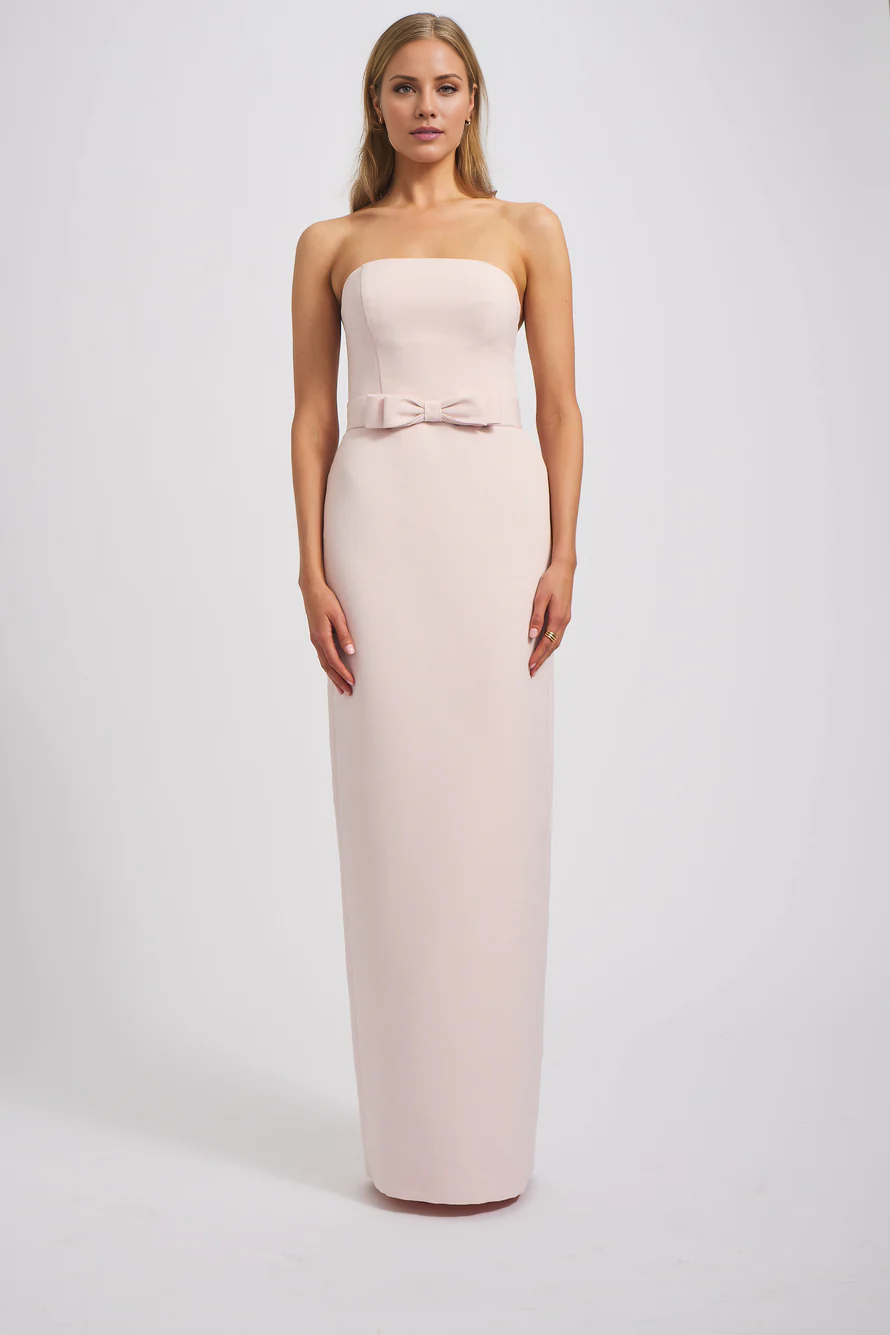 Vestido de fiesta Jimiss con hombros descubiertos, cuello sin mangas, espalda descubierta, abertura y largo hasta el suelo