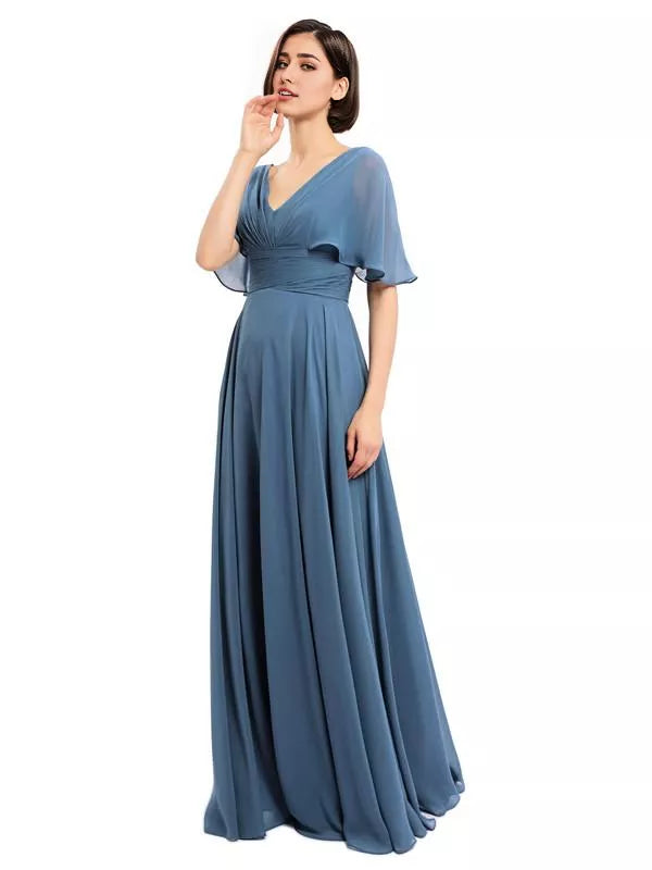 Elegantes vestidos largos de dama de honor de gasa con escote en V y mangas cortas