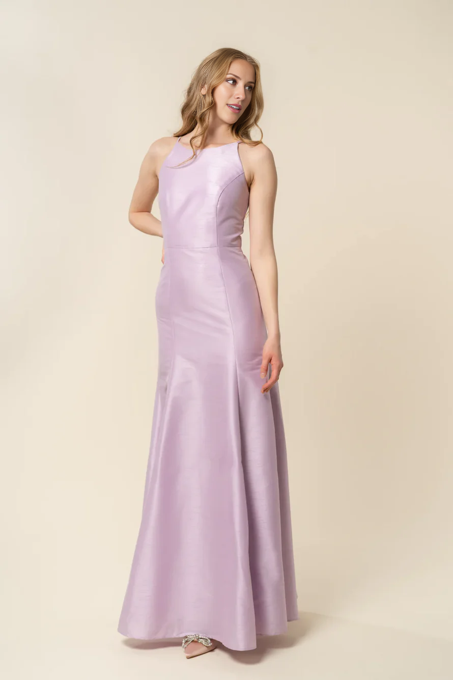 Vestido de fiesta Jimiss con escote barco, hombros descubiertos, sin mangas, espalda descubierta y largo hasta el suelo