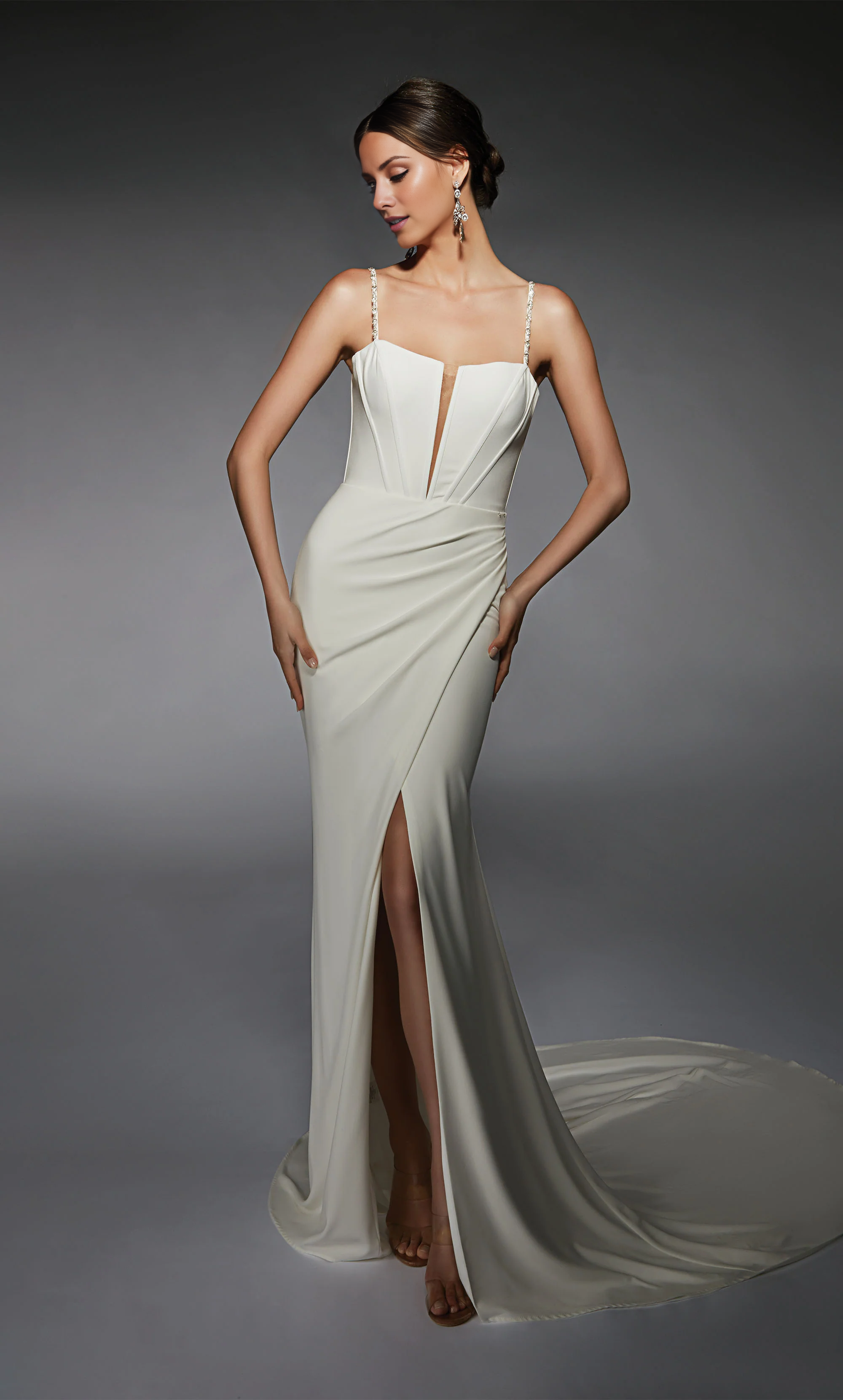 Deep V-neck straight tube backless tight corset with slit wedding dress