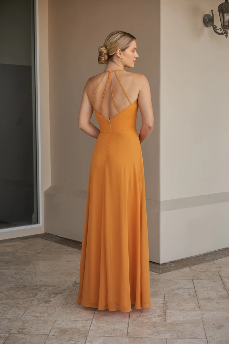 Vestido de dama de honor con escote delantero, espalda en forma de V y tirantes finos estilo bufanda
