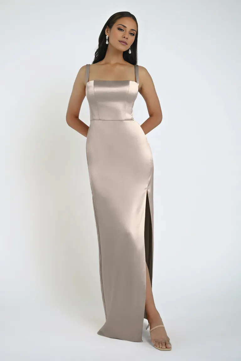 Vestido de fiesta Jimiss con escote cuadrado, sin mangas, espalda descubierta, abertura lateral y largo hasta el suelo