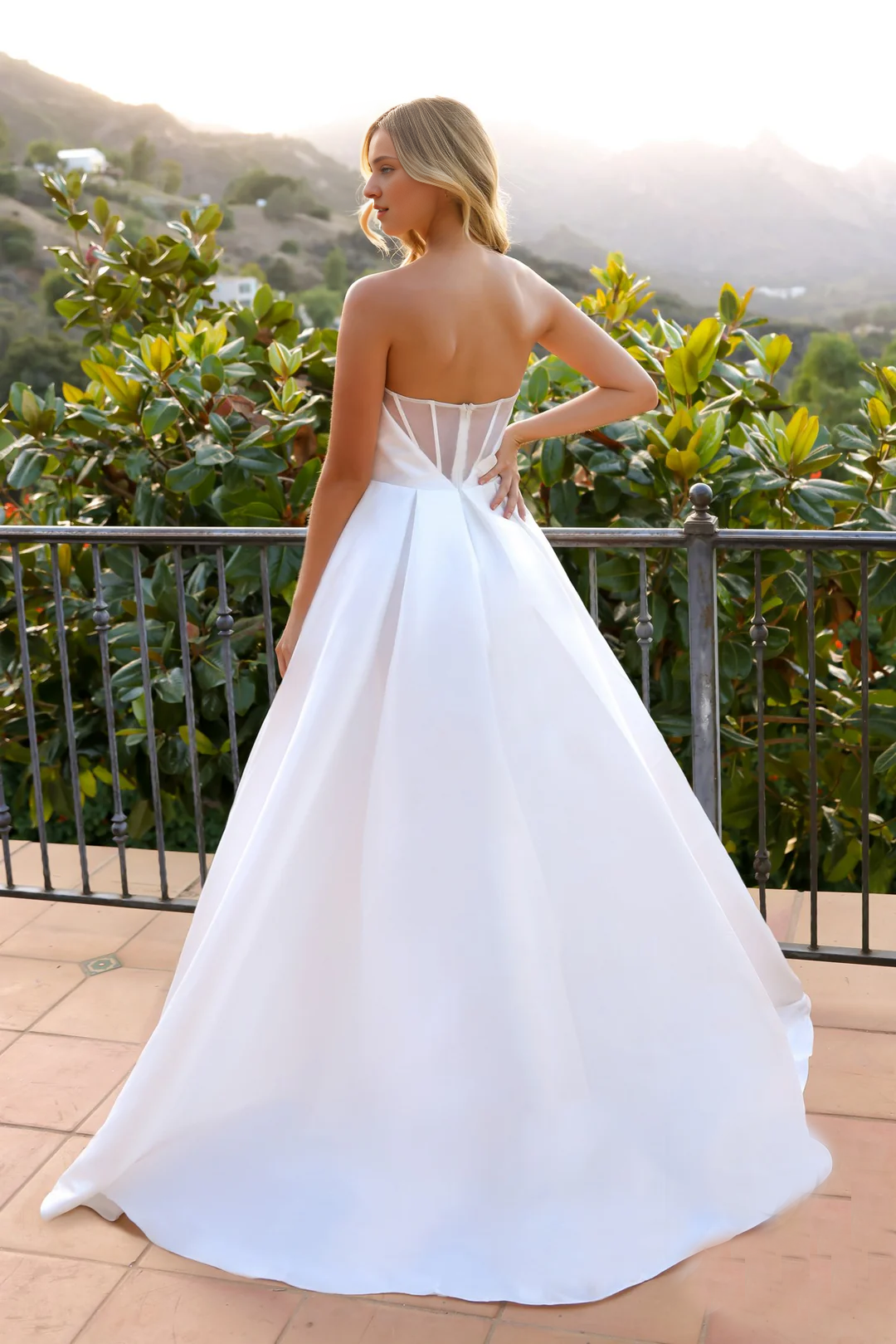 White Satin A-Line Floor-Length Evening Dress with Draped Bodice and High Slit