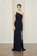 Vestido de fiesta Jimiss con cuello de un solo hombro, hombros descubiertos, sin mangas, espalda descubierta, abertura y largo hasta el suelo