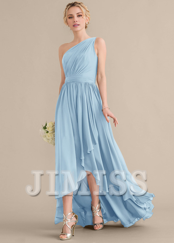 Vestido de dama de honor asimétrico de gasa con volantes escalonados, corte A y un hombro