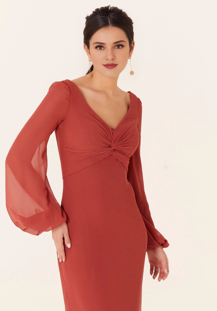 Vestido de dama de honor con escote en V, corsé ajustado retorcido, mangas de obispo, falda lateral con abertura