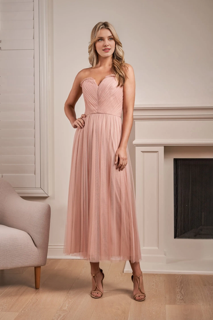 Vestido de dama de honor de gasa suave, corte A, hombros descubiertos, forma de V, volantes y largo medio