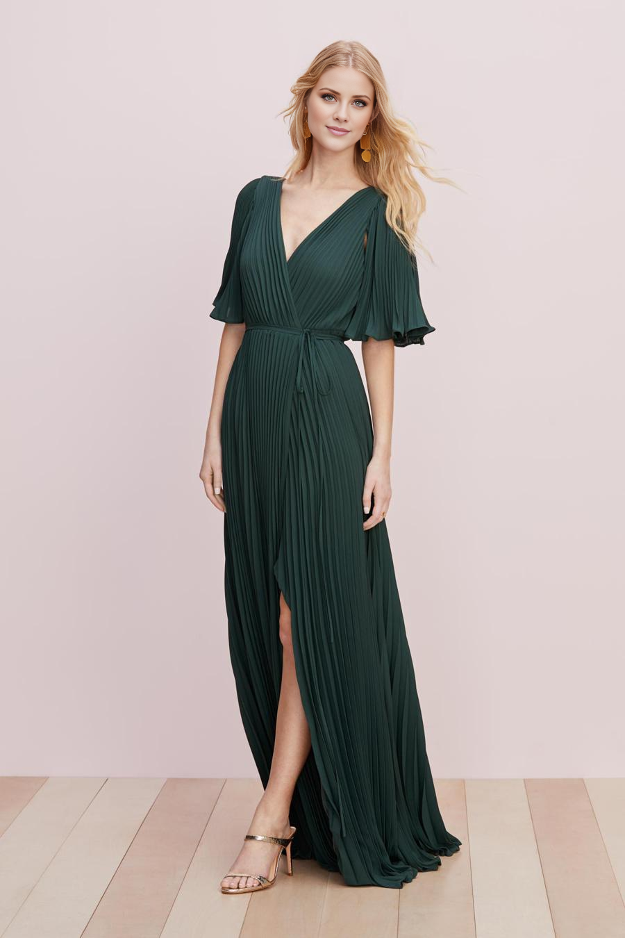 Vestido de noche Jimiss con escote en V, manga corta, detalle plisado, espalda descubierta, abertura lateral y largo hasta el suelo