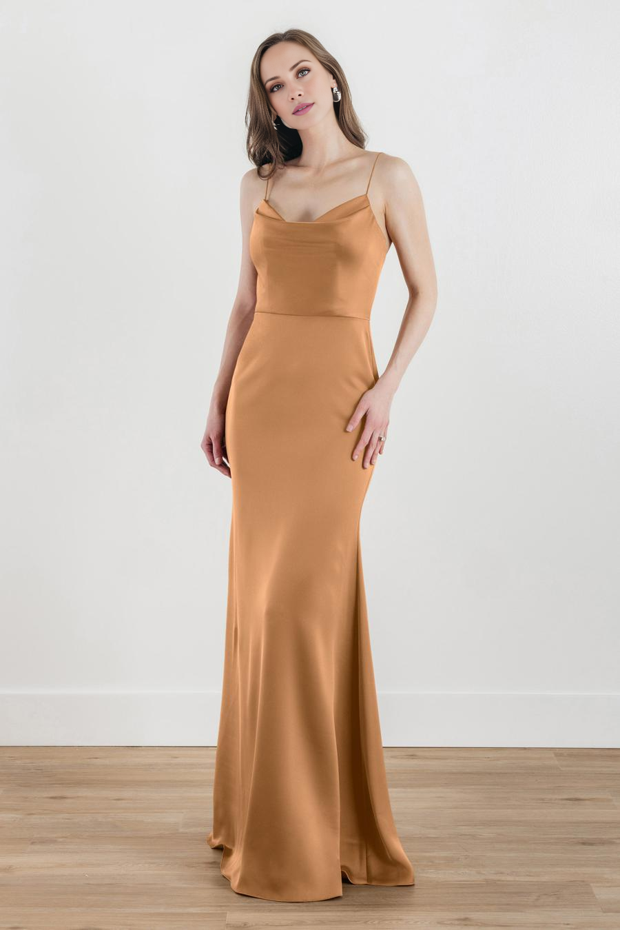 Vestido de noche Jimiss con escote cuadrado, sin mangas, tirantes finos, sin espalda y largo hasta el suelo