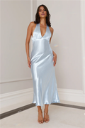 Vestido de fiesta largo de satén con escote en V profundo y corte tubo recto de Jimiss, sin espalda y con lazo