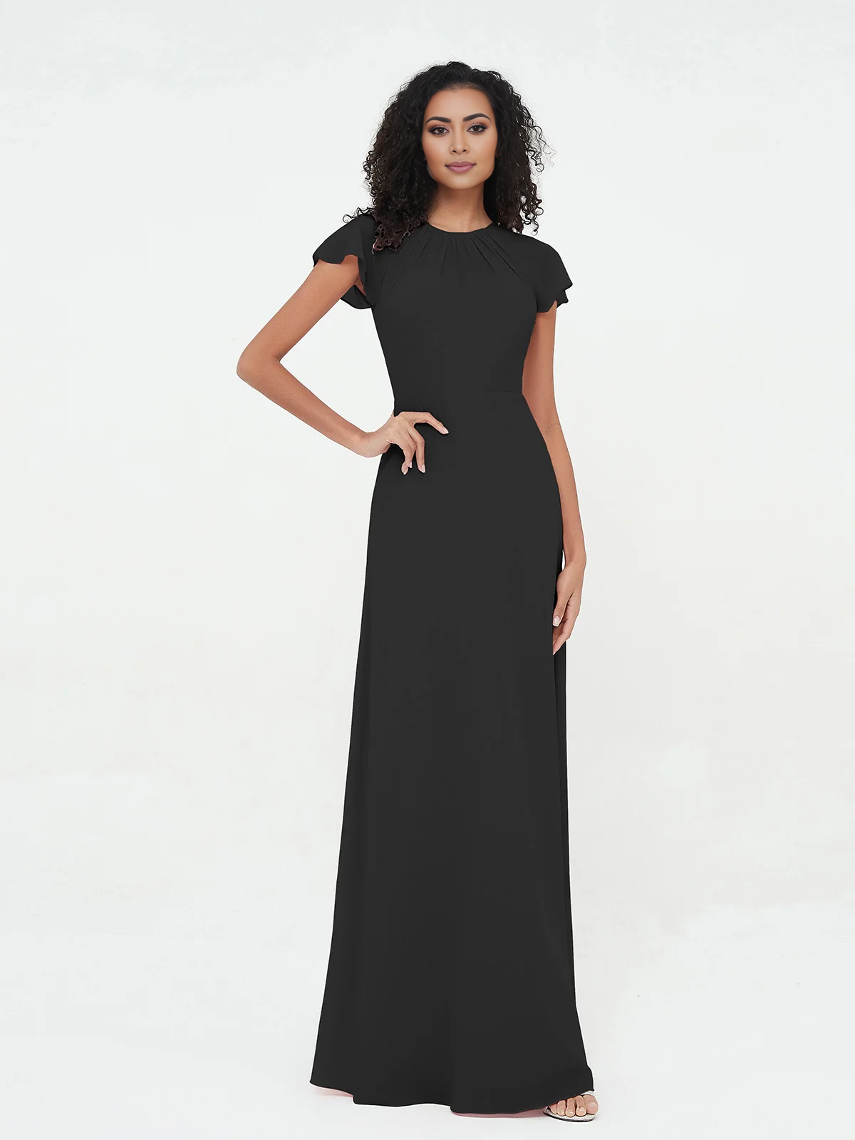 Vestido de gasa con cuello y mangas ilusorios