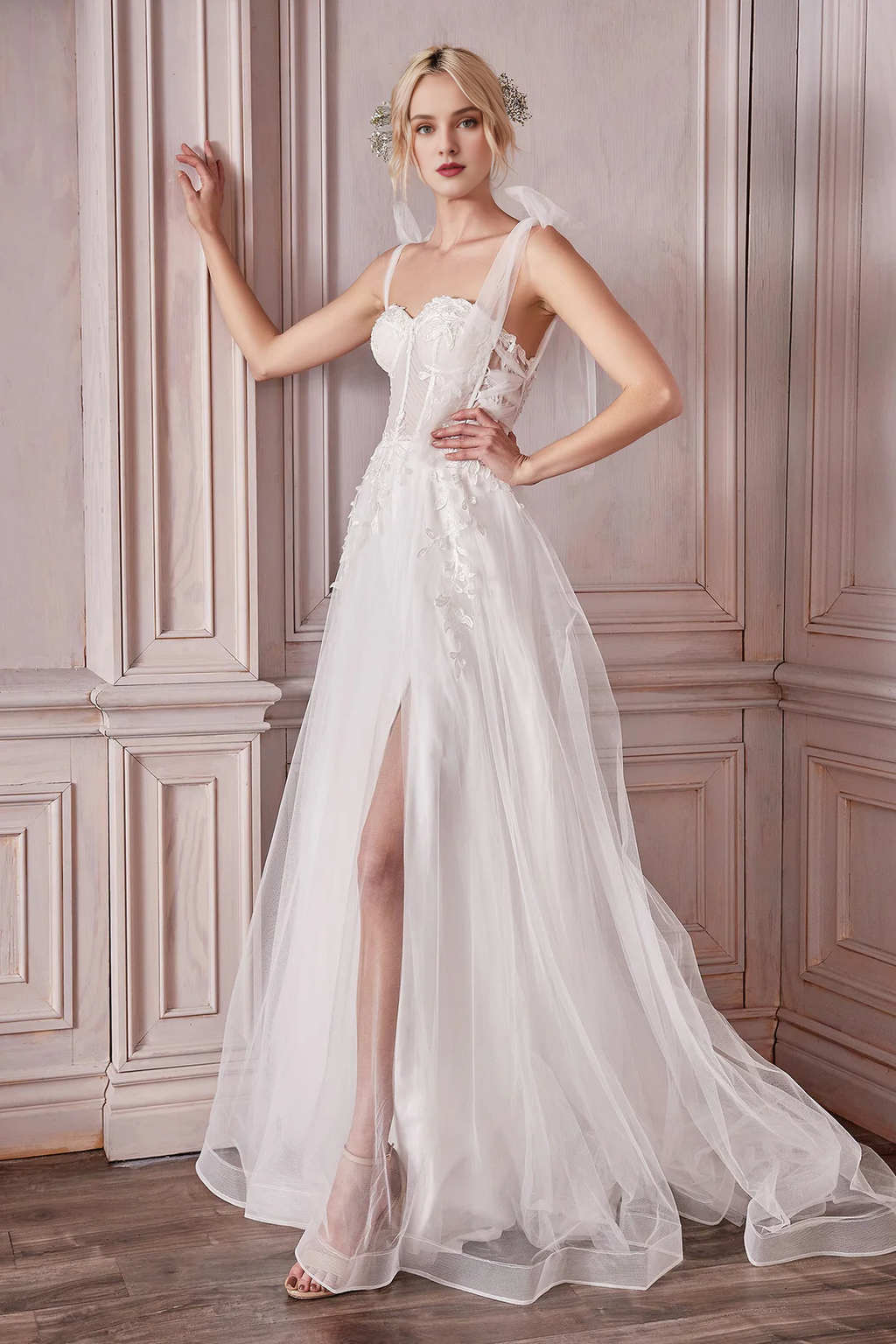 Ivory Tulle A-Line Floor-Length Bridesmaid Dress with Sweetheart Neckline & High Slit