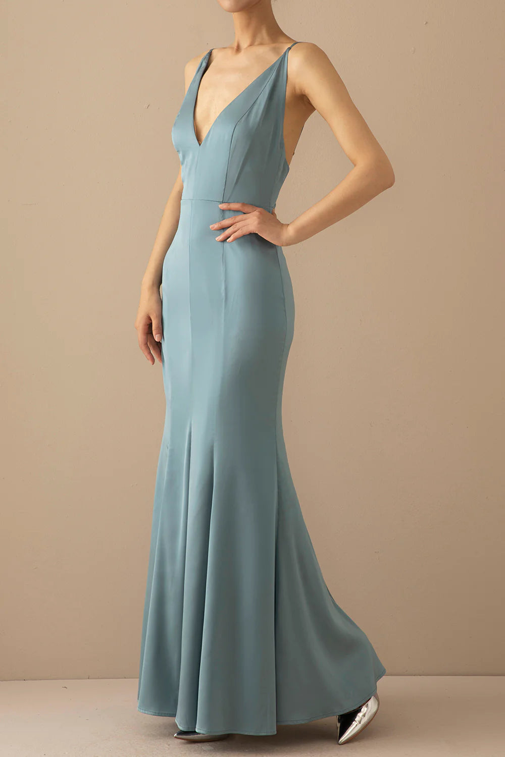 Mermaid blue V-neck long backless and floor length prom dress