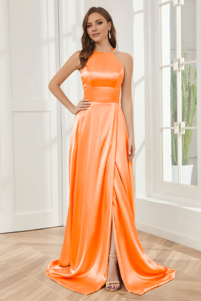 Vestido de dama de honor largo hasta el suelo de satén suave con escote de columna