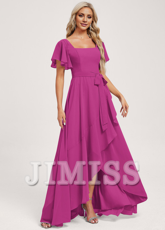 Vestido de dama de honor asimétrico de gasa con corte A y corte cuadrado
