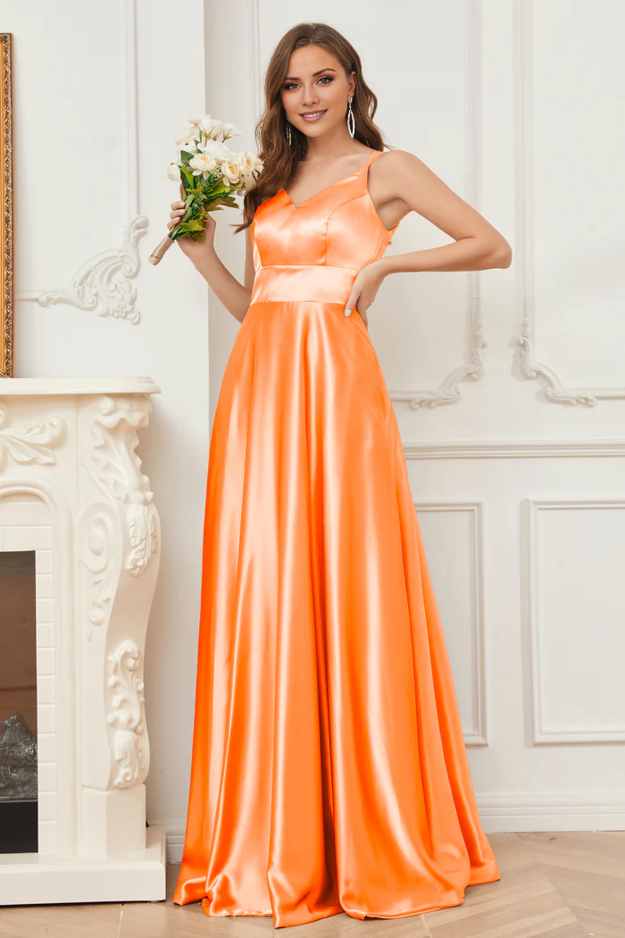 Vestido de dama de honor de satén suave, escote en V y tirantes finos hasta el suelo