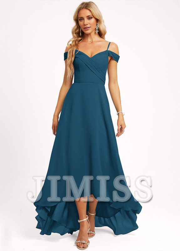 Abito da damigella d'onore in chiffon asimmetrico con spalle scoperte e linea ad A
