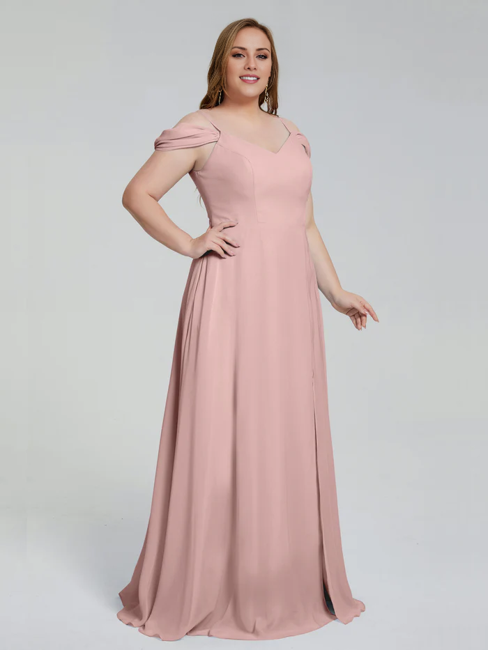 Vestido de dama de honor de talla grande con tirantes finos y largo hasta el suelo