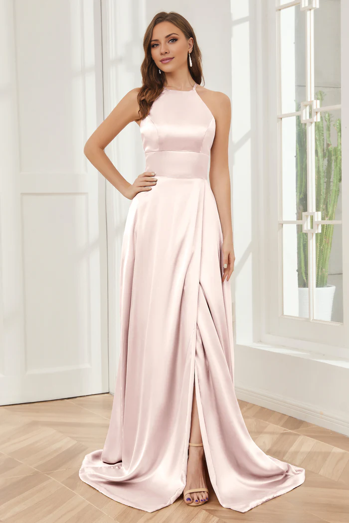 Vestido de dama de honor largo hasta el suelo de satén suave con escote de columna