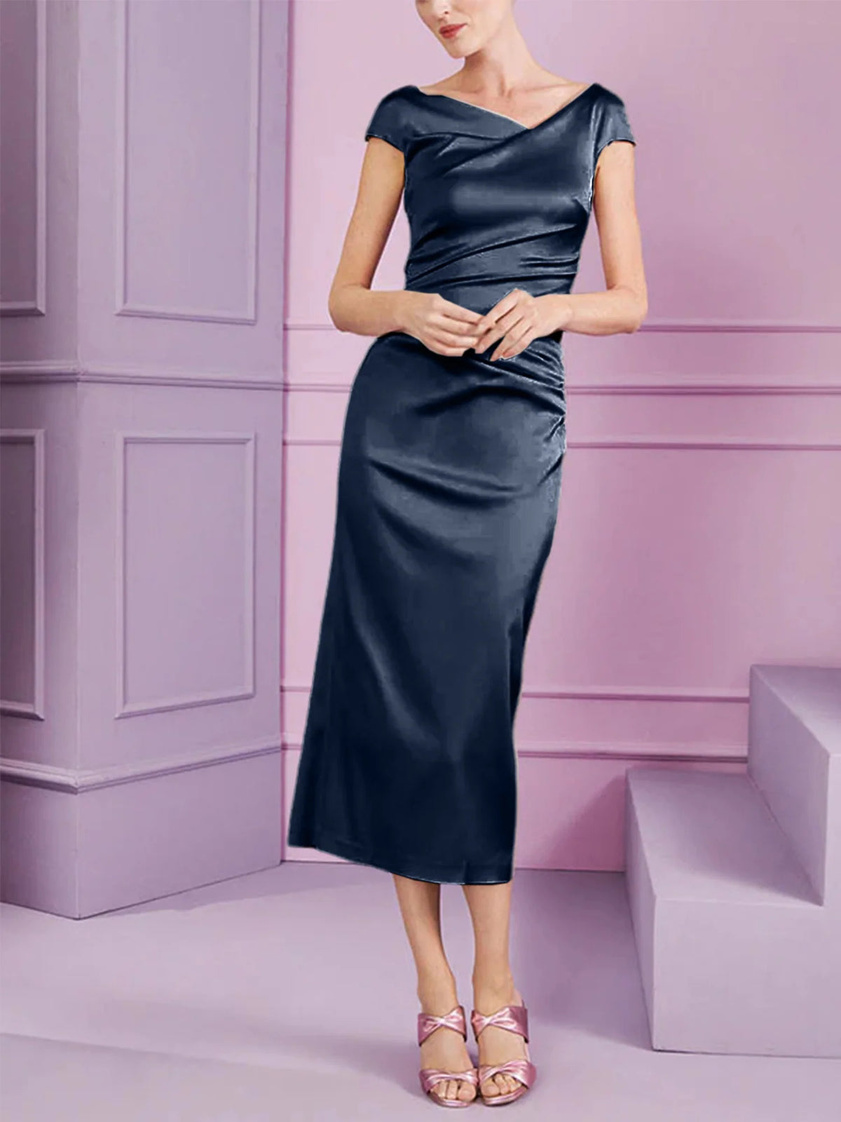 Vestido de madre de la novia largo con solapa estilo columna y corte ajustado