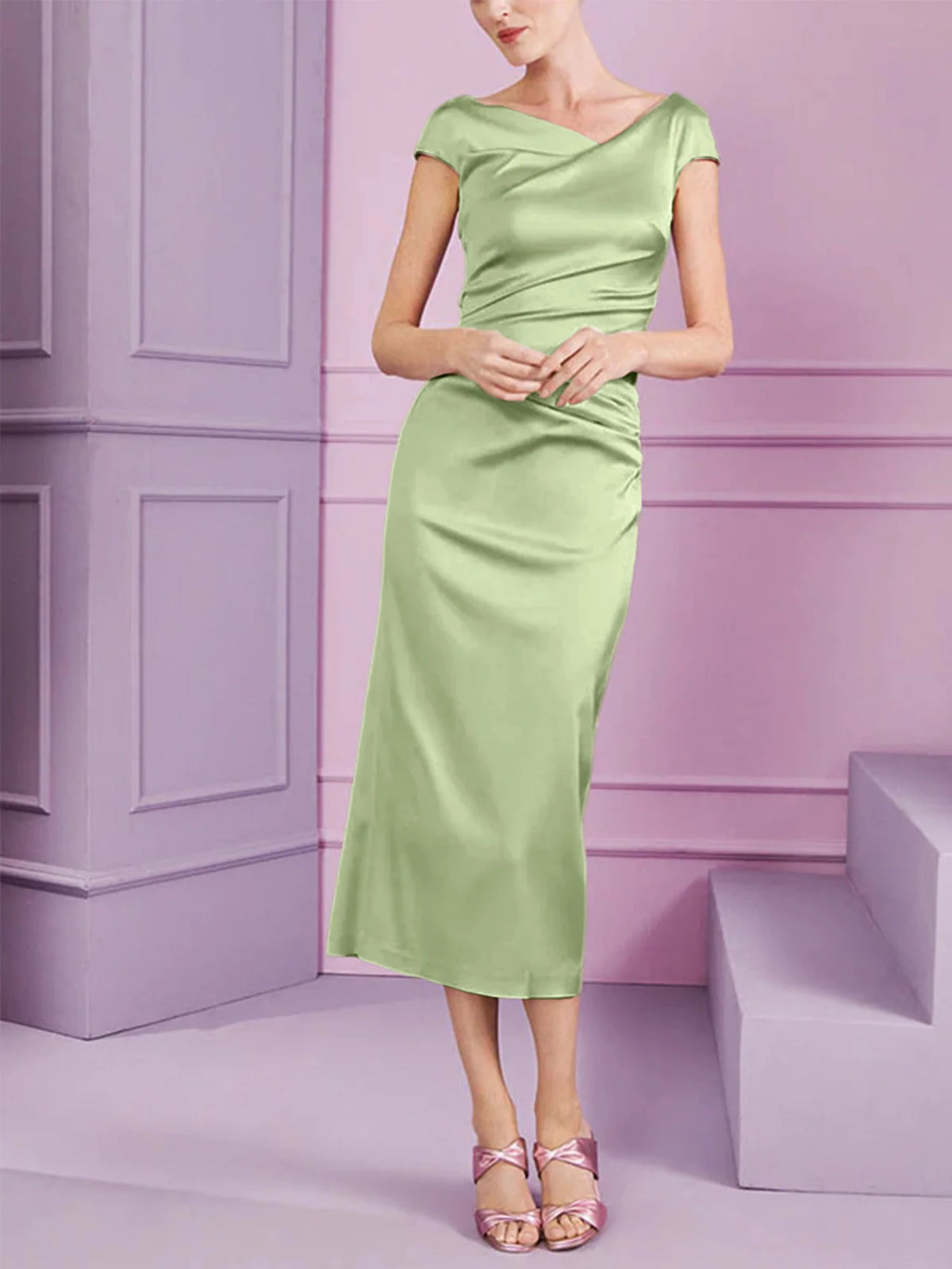 Vestido de madre de la novia largo con solapa estilo columna y corte ajustado