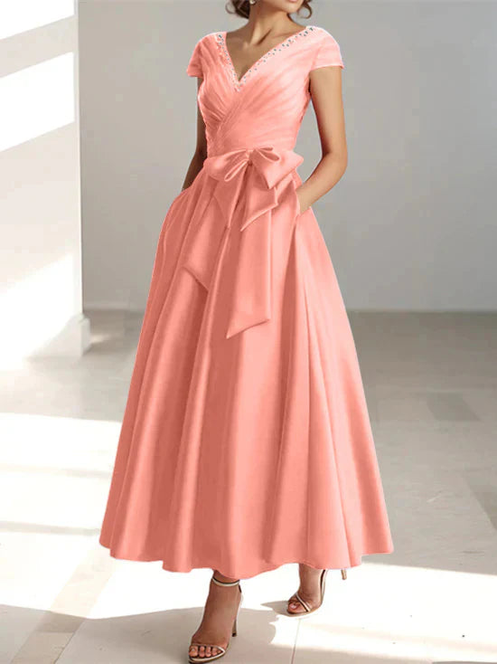 Abiti da mamma della sposa con tasche, scollo a V e stile principessa/a trapezio