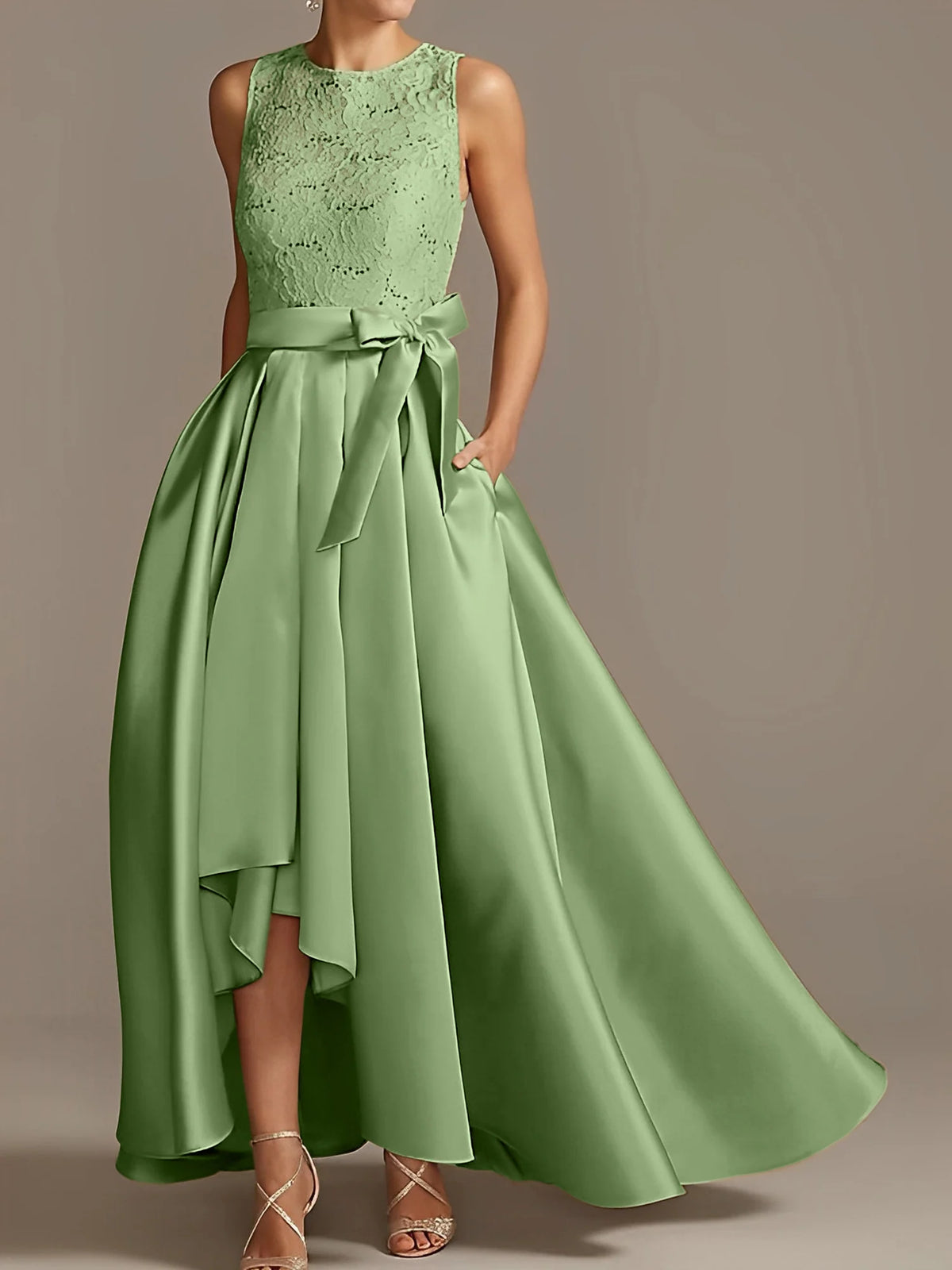 Vestido de madre de la novia de encaje plisado sin mangas con cuello princesa/línea A