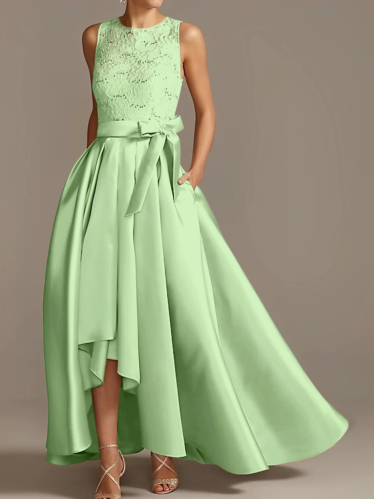 Vestido de madre de la novia de encaje plisado sin mangas con cuello princesa/línea A